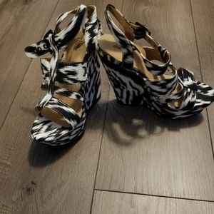 Charlotte Russe Wedge Heels- New- Size 7